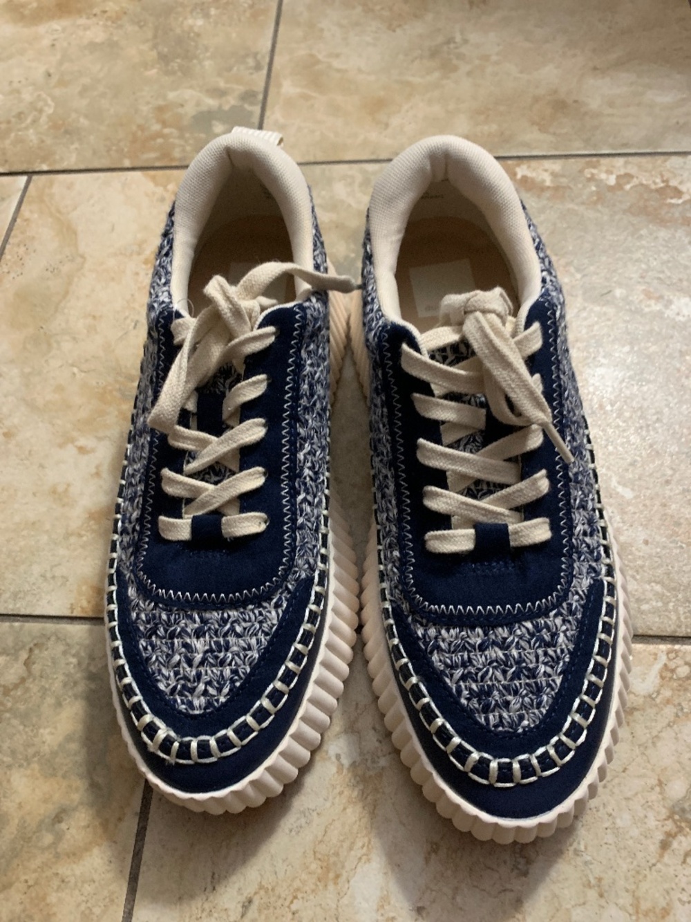 Dolce Vita Dolen Sneakers size 8.5
